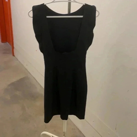 Zara low  back dress - Picture 3 of 7